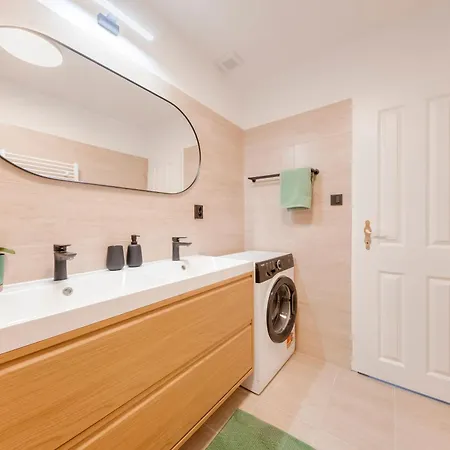 Center Premium Bohemia Apartment *