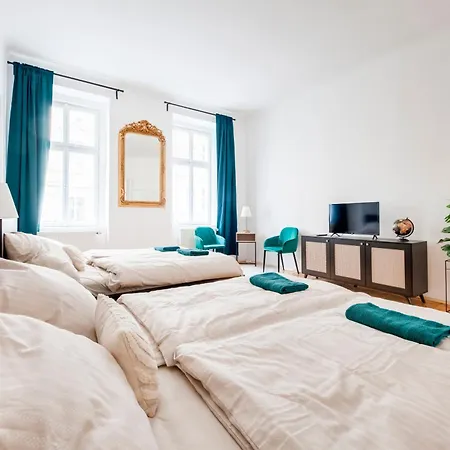 Apartment Center Premium Bohemia *